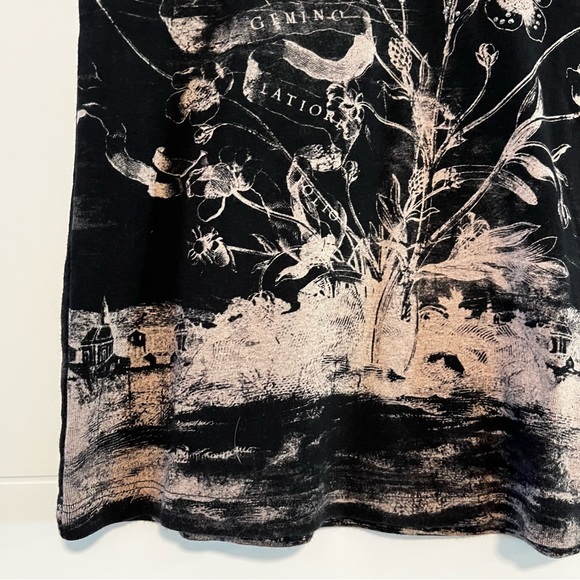 Vanilla Sugar | Y2K Rhinestone Tee Shirt - Picture 4 of 12